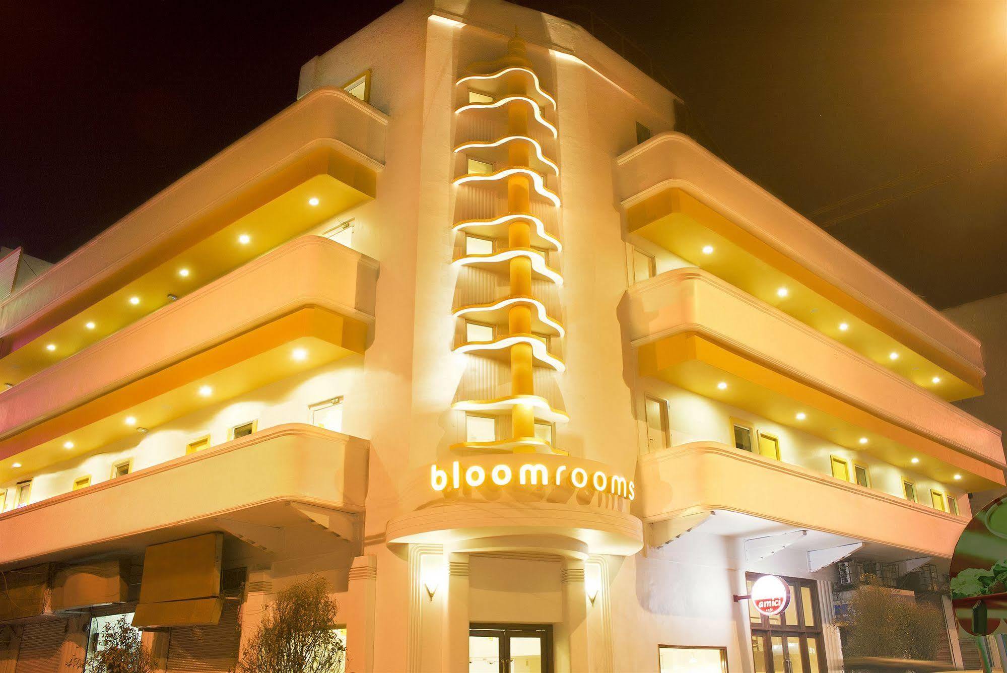 Bloomrooms @ New Delhi Railway Station Exterior photo